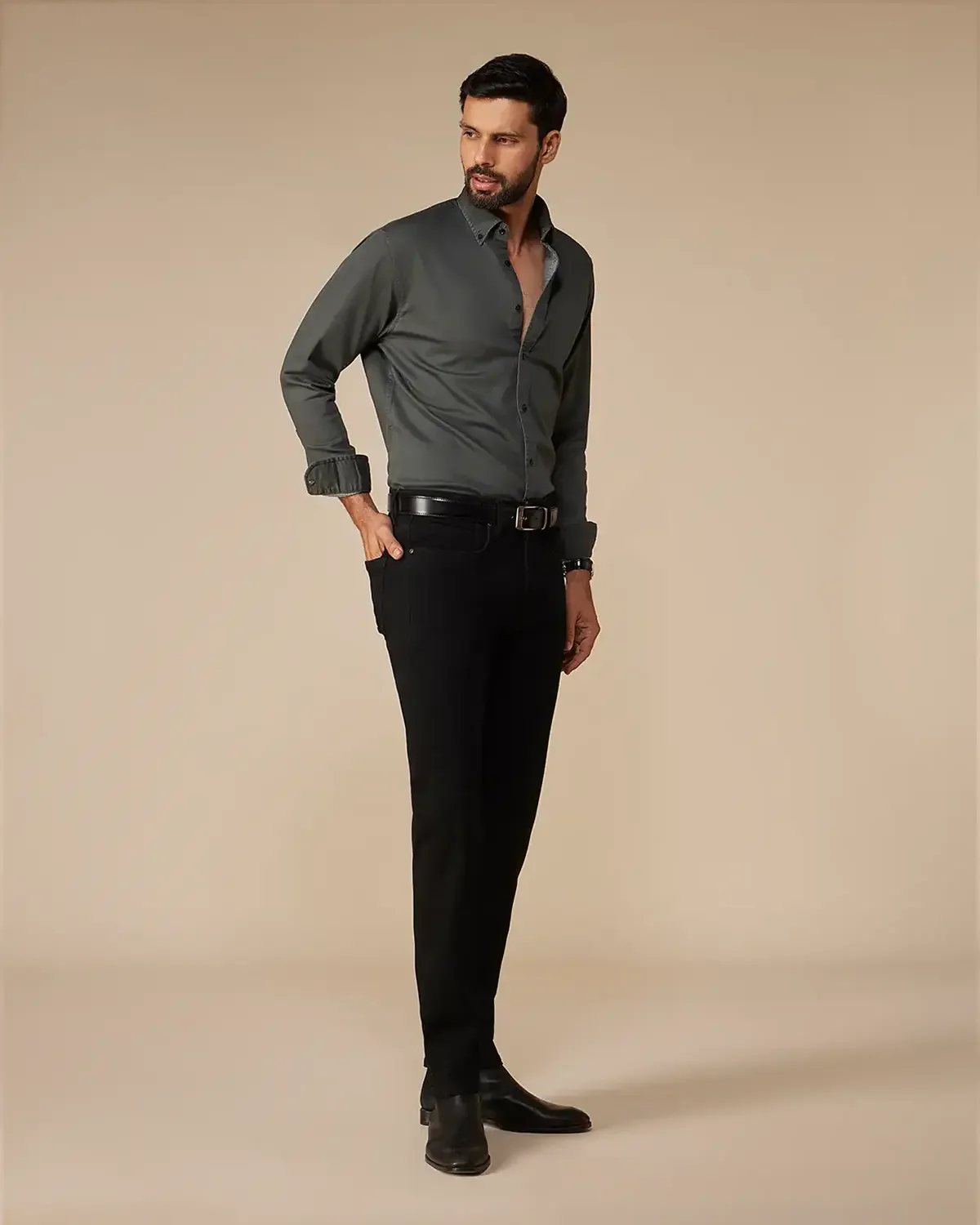 Japanese Dual Black Mid-Rise Stretch Jeans - Image 4
