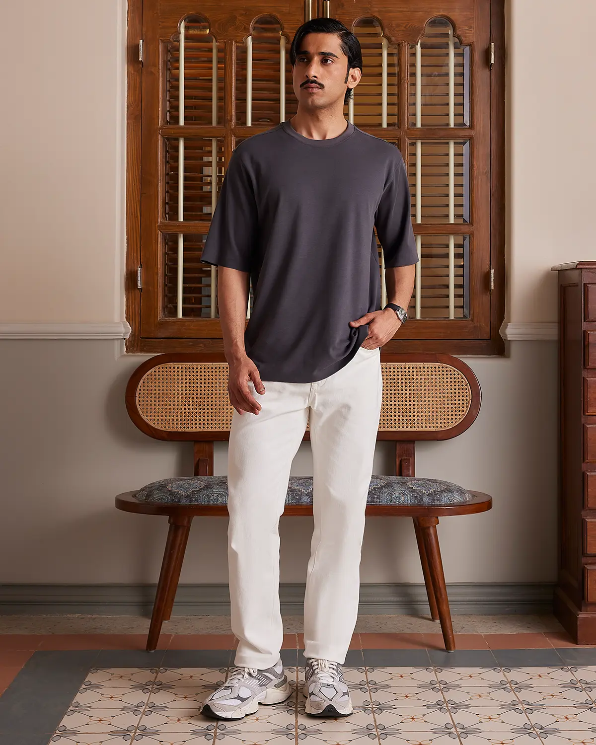 Luxe Oversized T-shirt - Dark Grey - Image 4