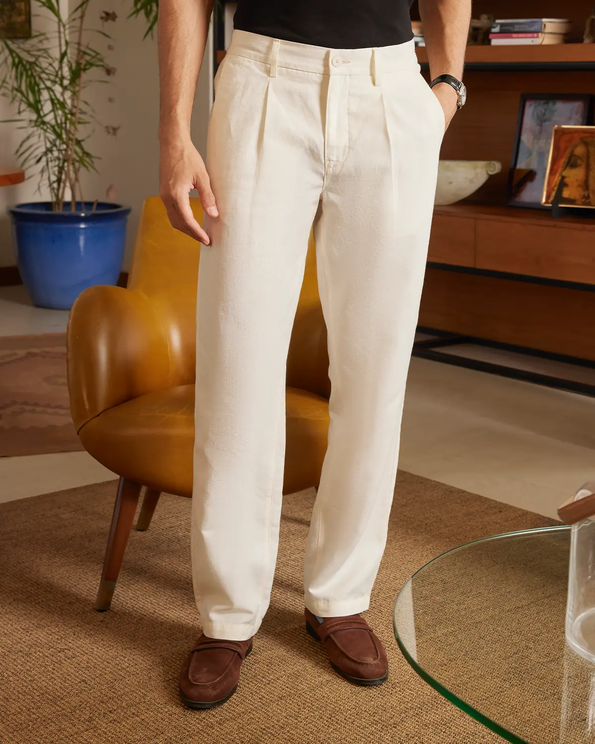 The Bellagio Pleated Relaxed Trousers - Ecru - Image 2