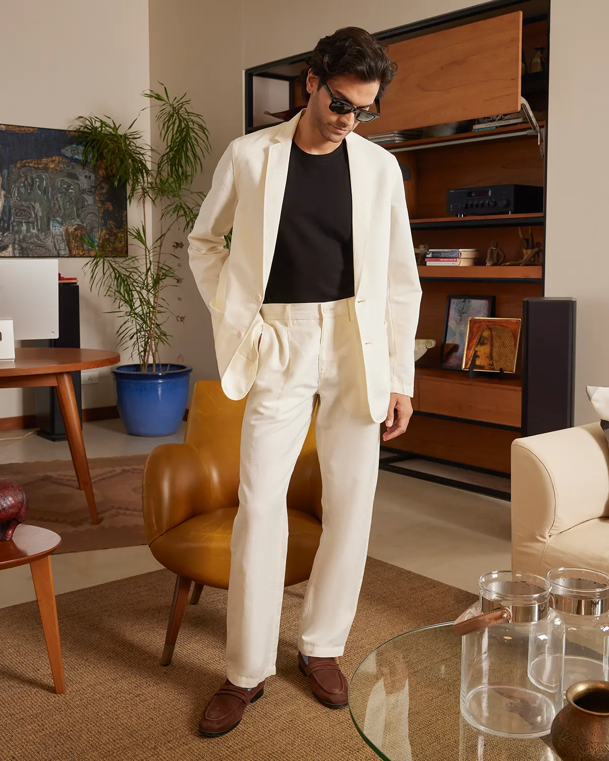 The Bellagio Pleated Relaxed Trousers - Ecru - Image 3