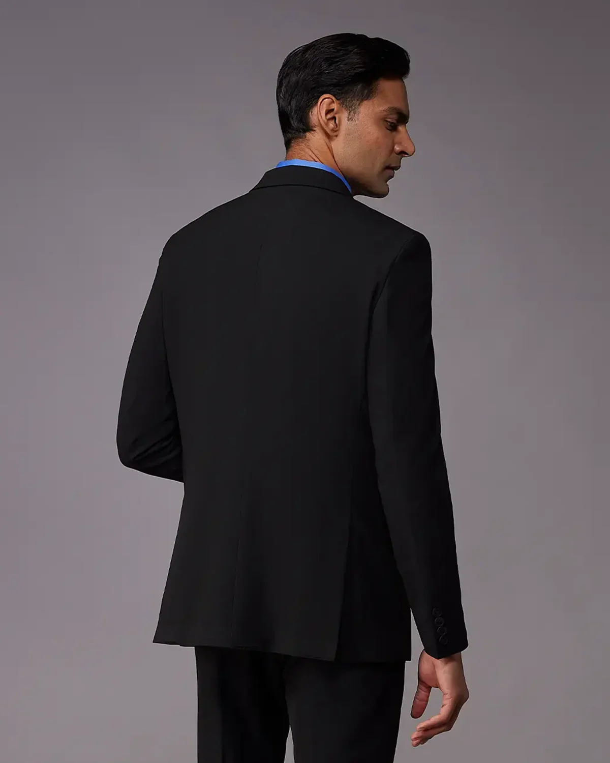 The Flux 4-Way Stretch Blazer - Jet Black - Image 2