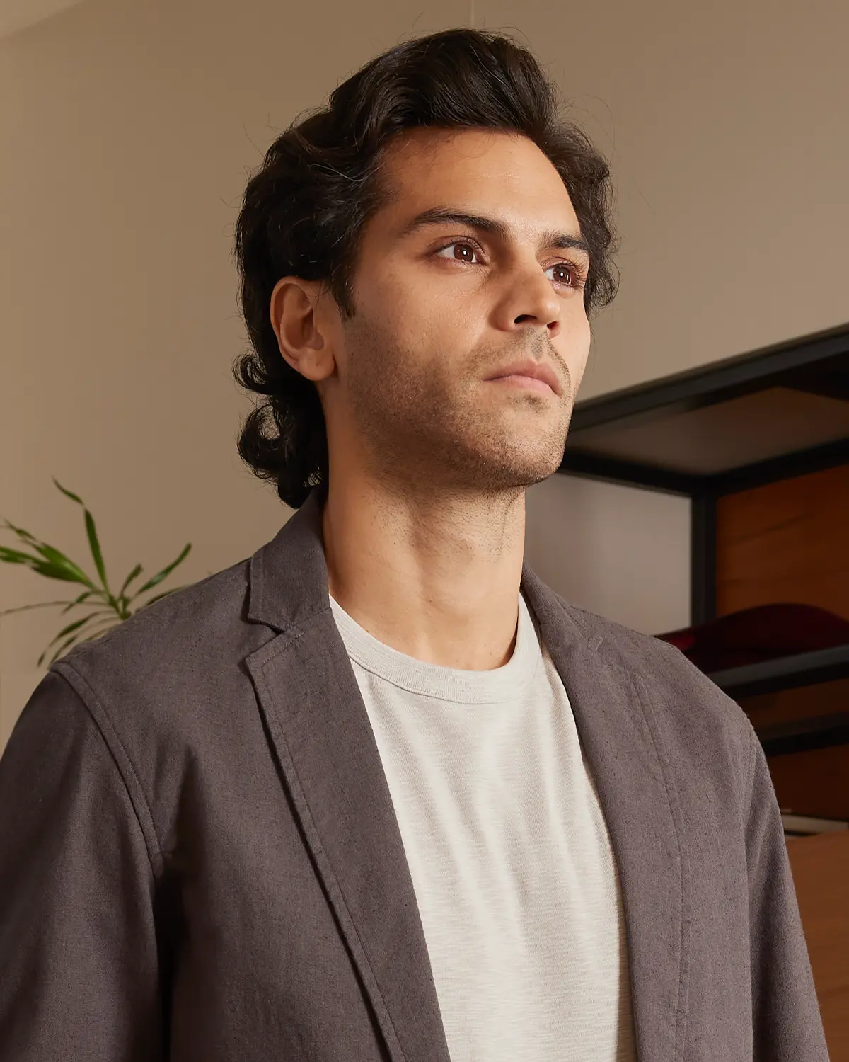 The Riviera Soft Tailored Suit - Dark Grey - Image 4